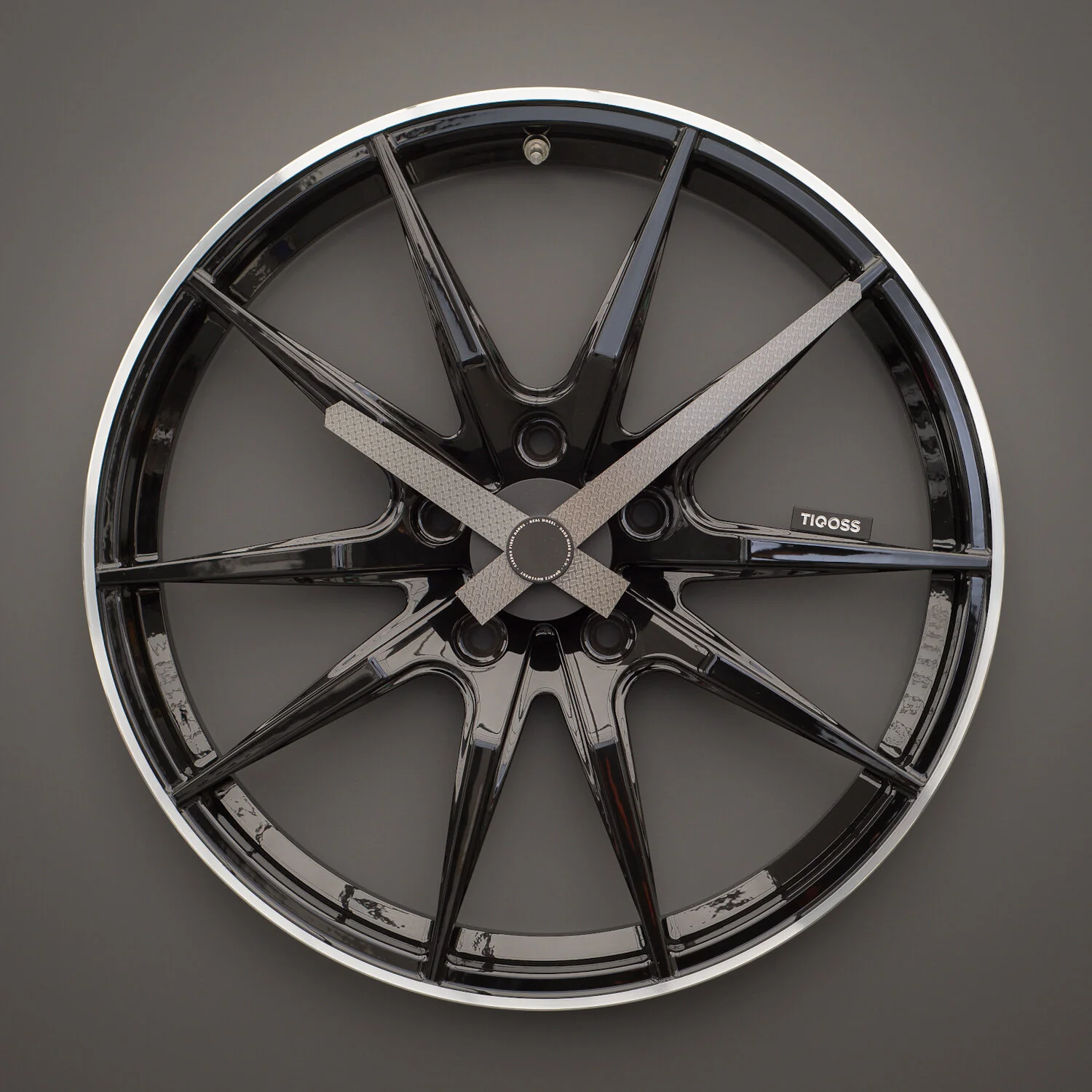 Mercedes-AMG AMG wheel clock with Black carbon fiber hands — TIQOSS TIQOSS 003 MBB